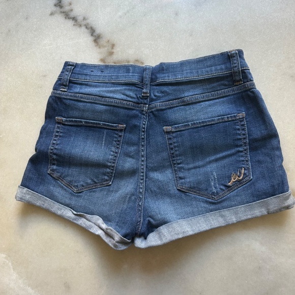 Express shorts 4 - Picture 2 of 5